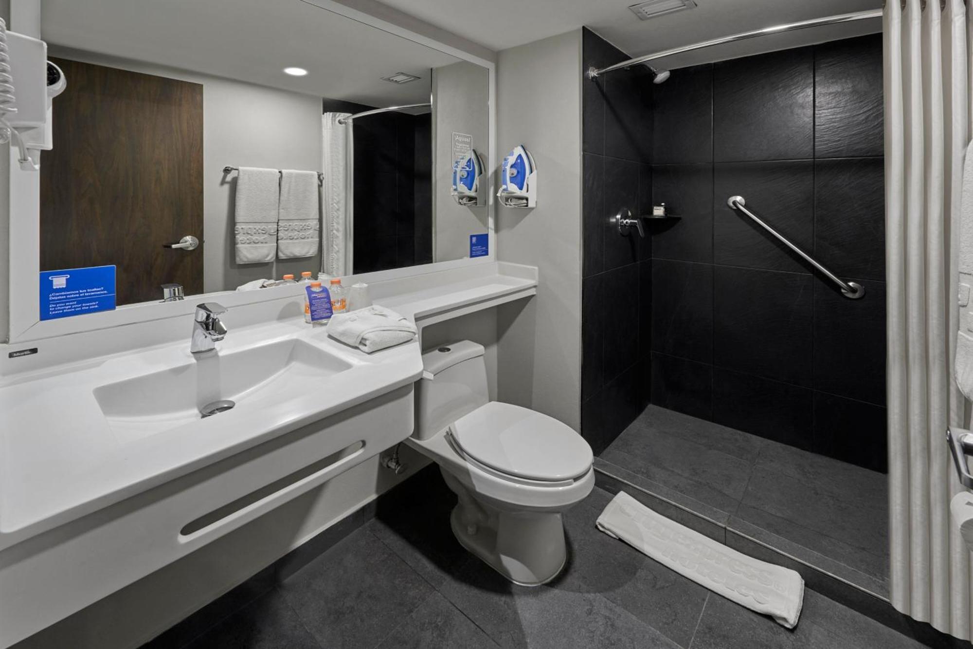City Express By Marriott Monterrey Norte Rancho Los Encinitos Exterior photo