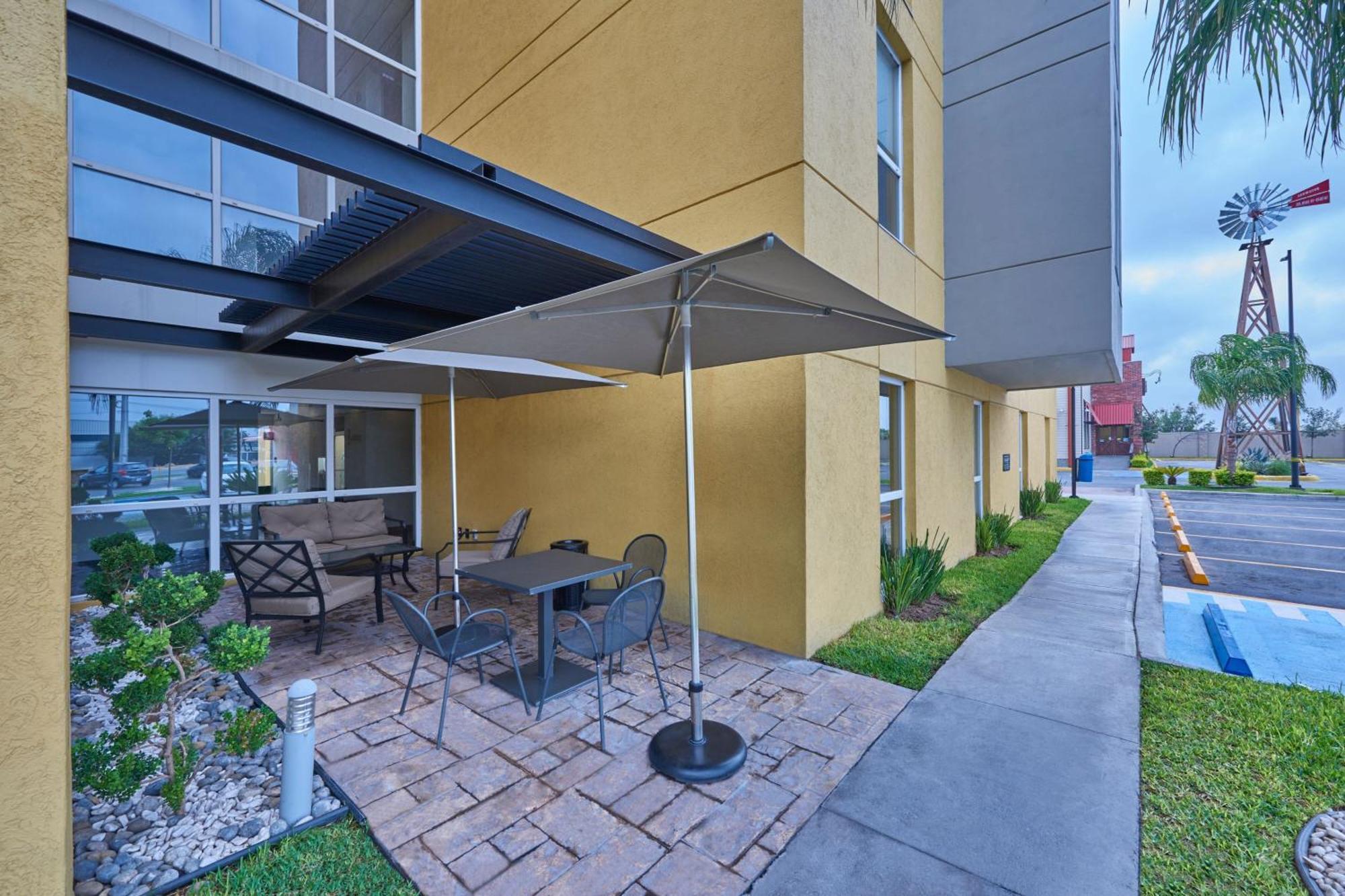 City Express By Marriott Monterrey Norte Rancho Los Encinitos Exterior photo
