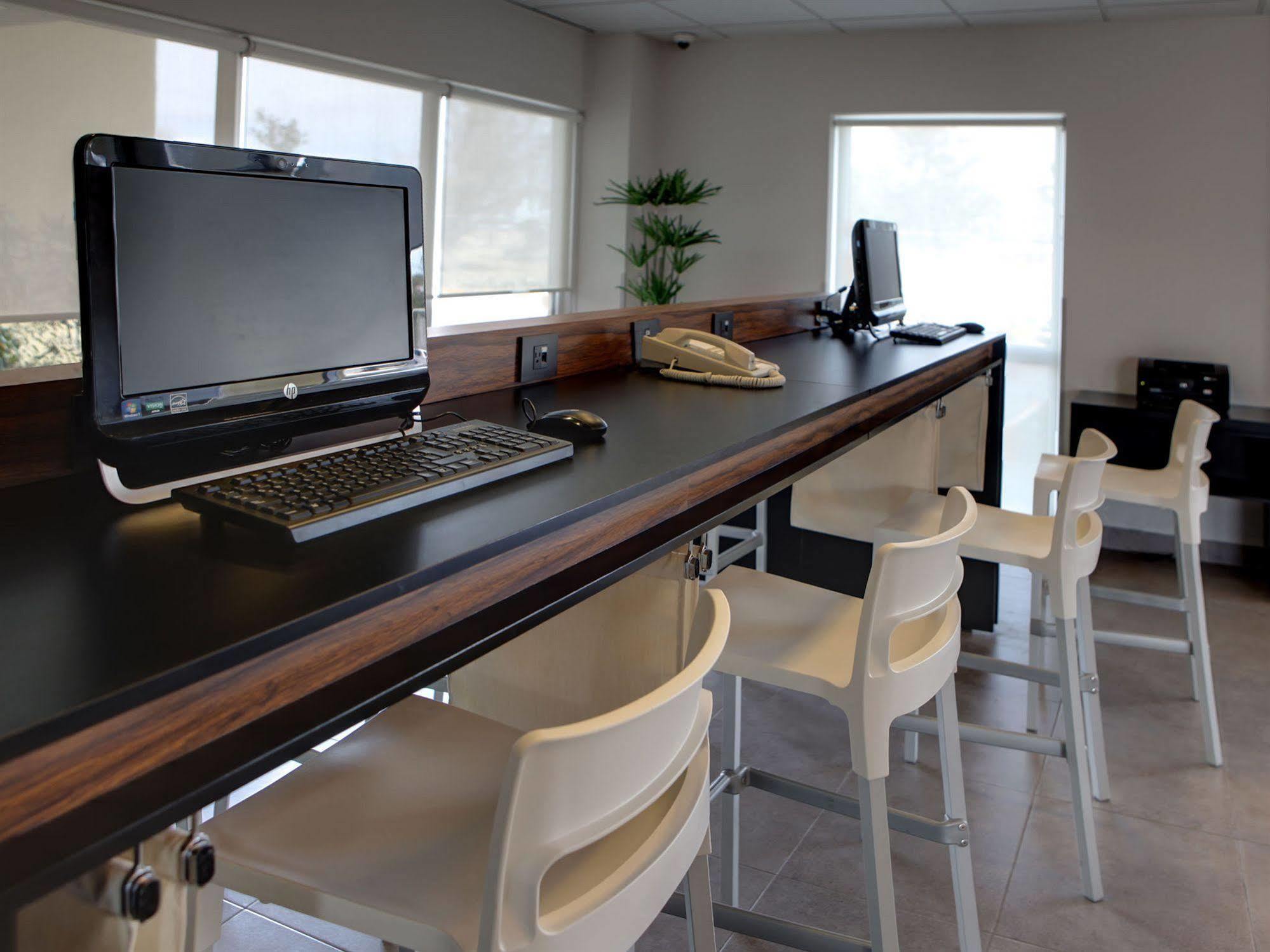 City Express By Marriott Monterrey Norte Rancho Los Encinitos Exterior photo